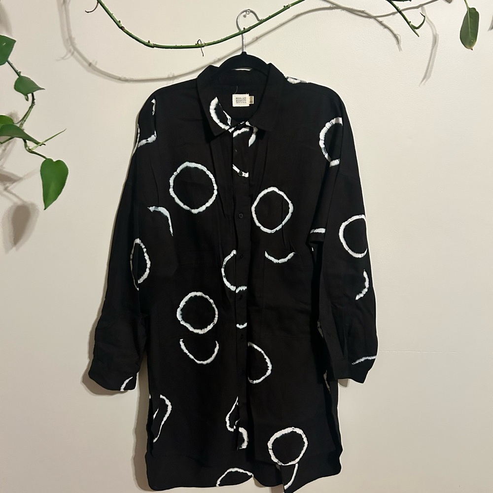 Norblack Norwhite Black Shirt Dress with White Circle Tie-Dye Pattern